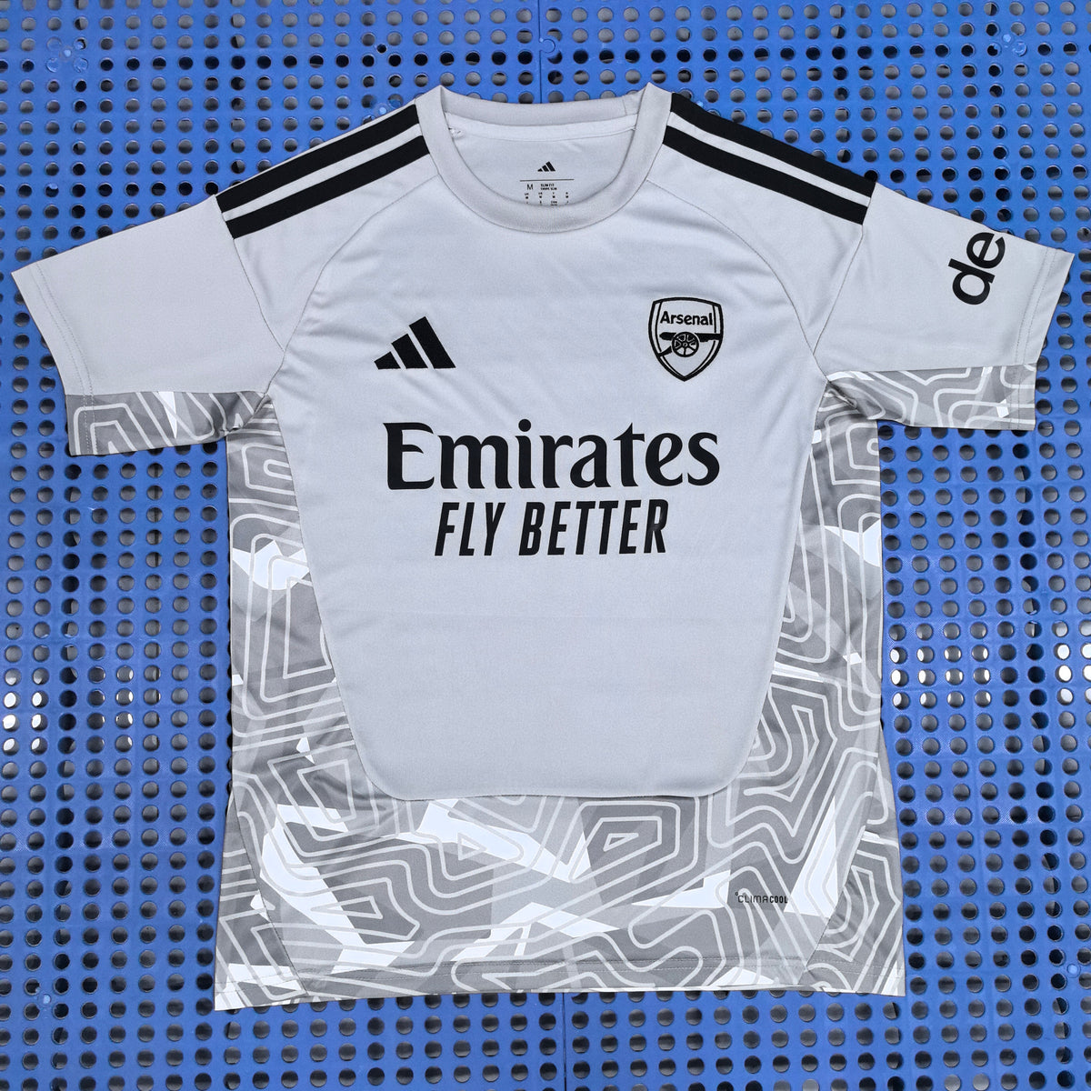 2026/27 Arsenal Gray Goalkeeper Jersey — Fan