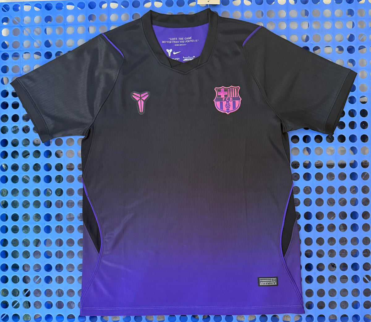 2026/27 Barcelona Away Sponsorless Jersey — Fan