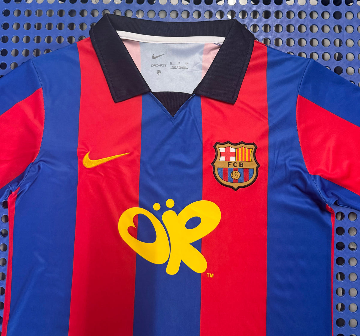 2026/27 Barcelona Retro OR Sponsor Jersey — detail