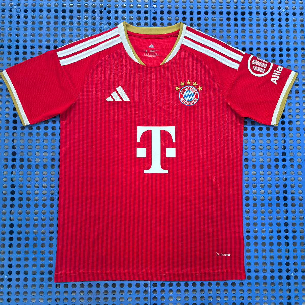 2026/27 Bayern Munich Home Jersey — Fan