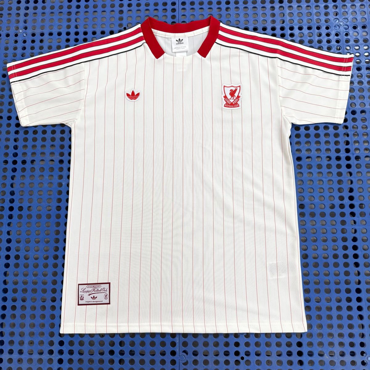 2026/27 Liverpool White Retro Style Jersey — Fan