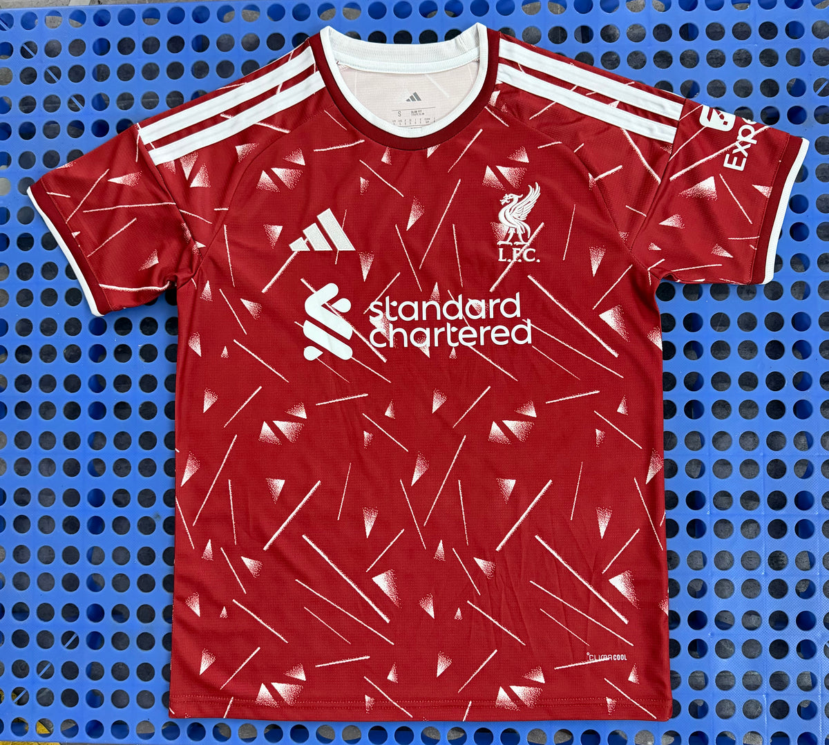 2026/27 Liverpool Home Jersey — Fan