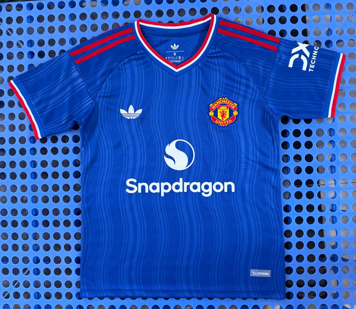 2026/27 Manchester United Away Jersey — Fan
