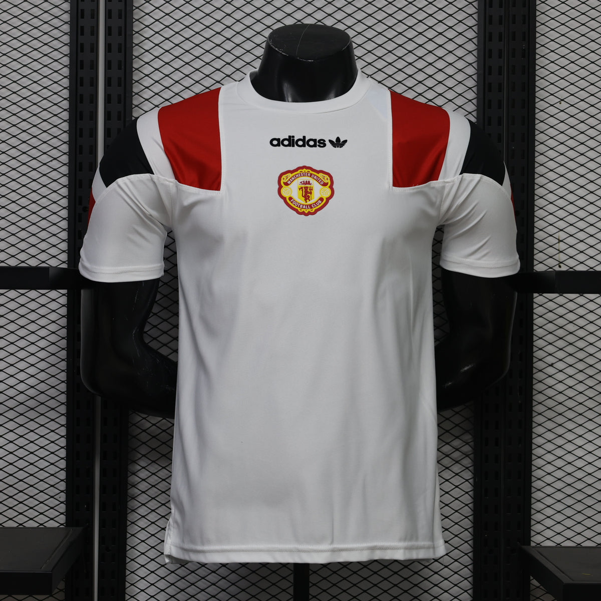 Manchester United White Retro Style jersey front